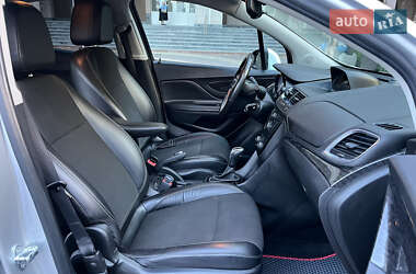 Позашляховик / Кросовер Buick Encore 2013 в 