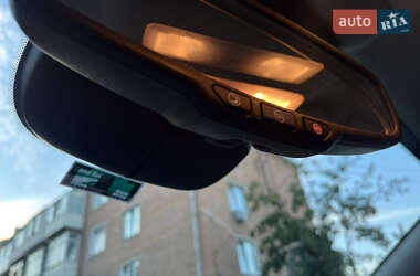 Позашляховик / Кросовер Buick Encore 2013 в 