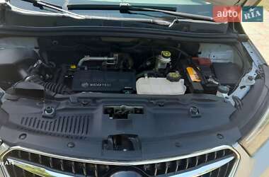Внедорожник / Кроссовер Buick Encore 2018 в 