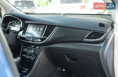 Позашляховик / Кросовер Buick Encore 2017 в 