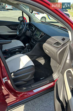 Позашляховик / Кросовер Buick Encore 2018 в 