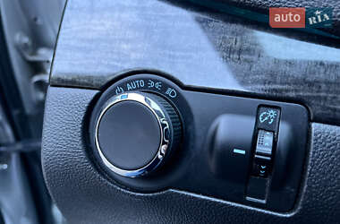Внедорожник / Кроссовер Buick Encore 2013 в 
