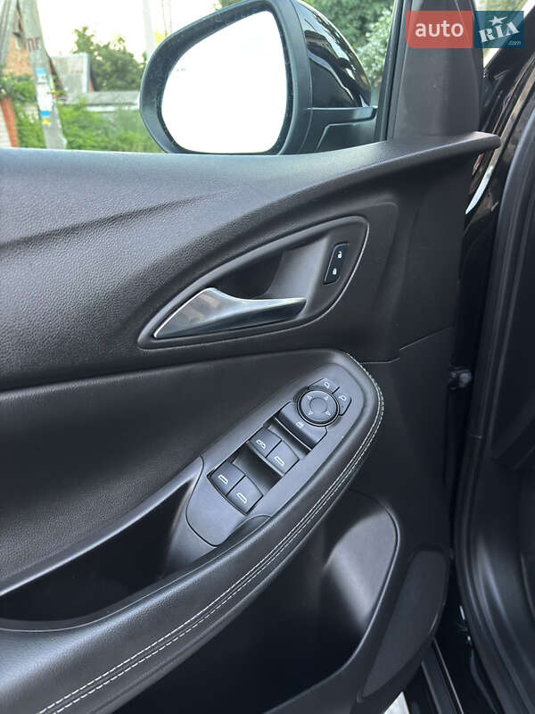 Внедорожник / Кроссовер Buick Encore 2024 в Днепре
