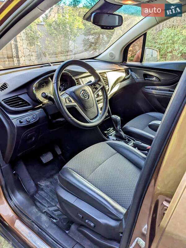 Внедорожник / Кроссовер Buick Encore 2016 в Одессе