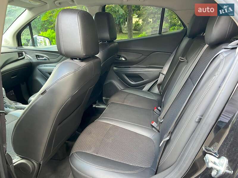Позашляховик / Кросовер Buick Encore 2017 в Києві