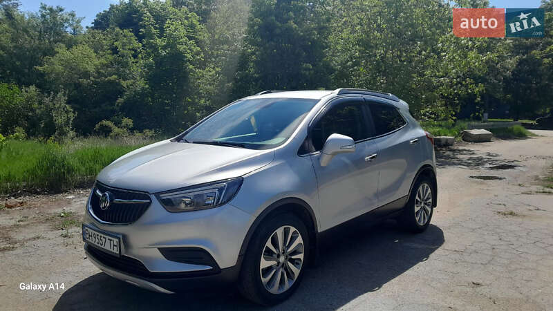 Внедорожник / Кроссовер Buick Encore 2018 в 