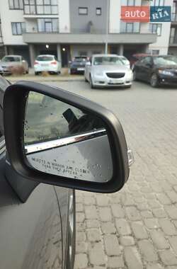 Позашляховик / Кросовер Buick Encore 2013 в 