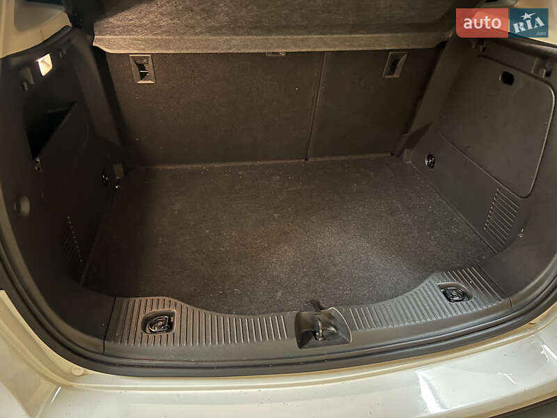 Позашляховик / Кросовер Buick Encore 2019 в Києві