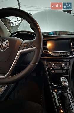 Внедорожник / Кроссовер Buick Encore 2016 в 