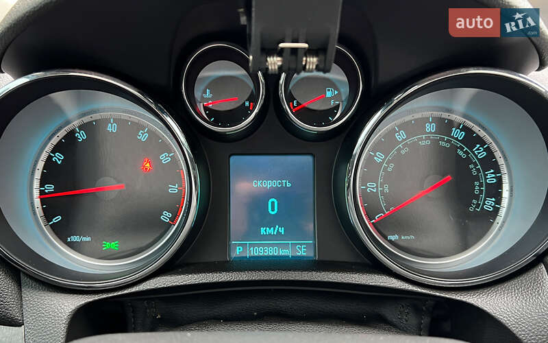 Внедорожник / Кроссовер Buick Encore 2016 в Львове