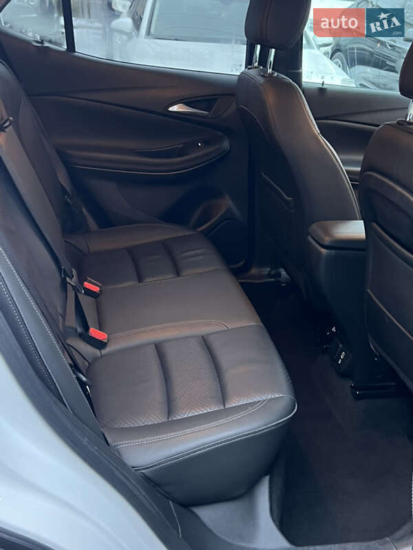 Внедорожник / Кроссовер Buick Encore 2020 в Одессе