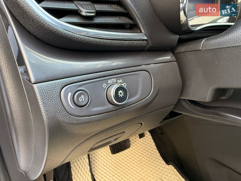 Внедорожник / Кроссовер Buick Encore 2018 в Ивано-Франковске
