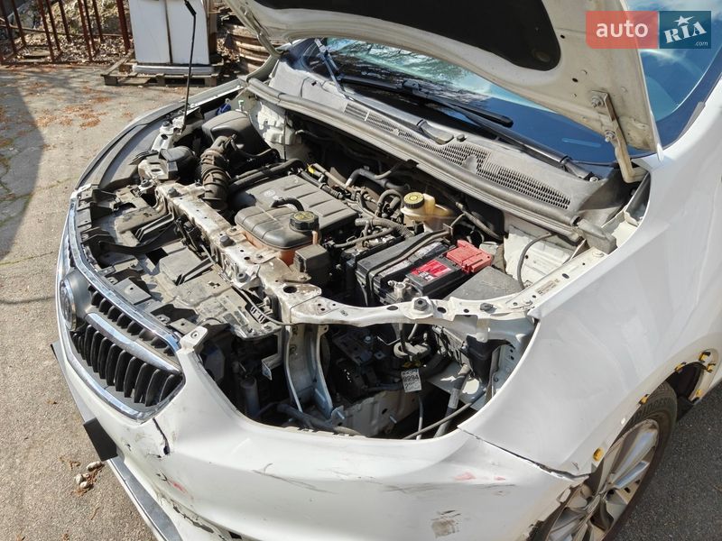 Внедорожник / Кроссовер Buick Encore 2019 в Киеве