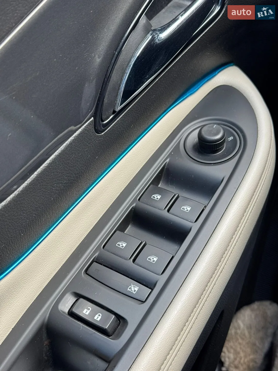 2017 Buick Encore - мініатюра 2