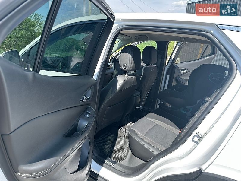 Внедорожник / Кроссовер Buick Encore 2022 в Львове
