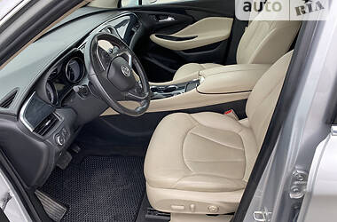 Позашляховик / Кросовер Buick Envision 2017 в 