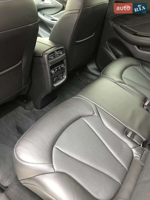 Внедорожник / Кроссовер Buick Envision 2020 в Днепре