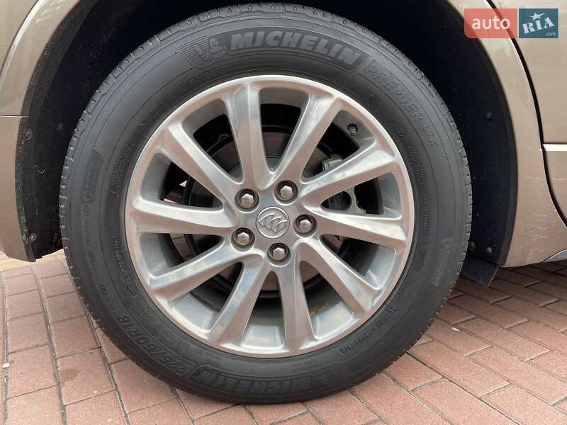 Позашляховик / Кросовер Buick Envision 2018 в Києві