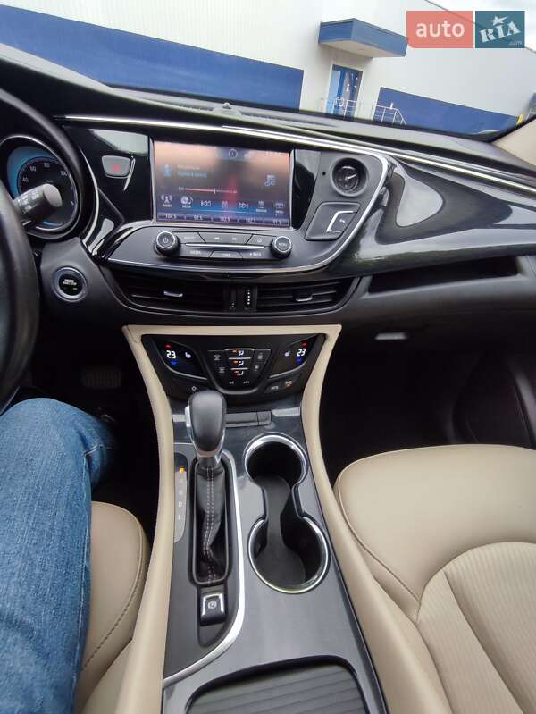Внедорожник / Кроссовер Buick Envision 2016 в Чернигове