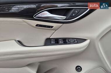 Позашляховик / Кросовер Buick Envision 2021 в 