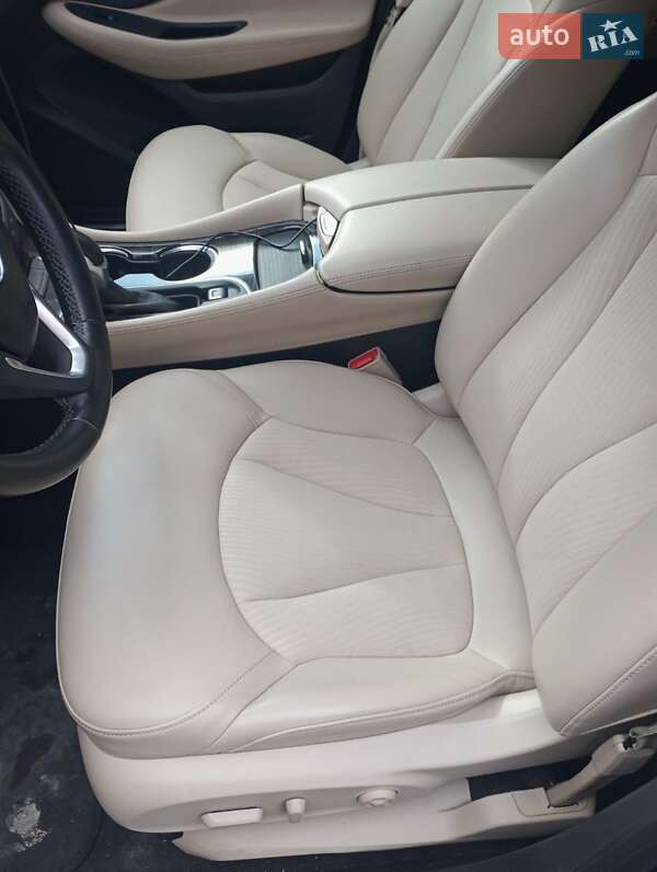 Позашляховик / Кросовер Buick Envision 2019 в Тернополі