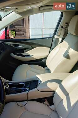 Внедорожник / Кроссовер Buick Envision 2019 в 