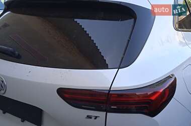 Внедорожник / Кроссовер Buick Envision 2023 в 