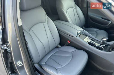Внедорожник / Кроссовер Buick Envision 2018 в 