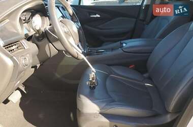 Позашляховик / Кросовер Buick Envision 2019 в 