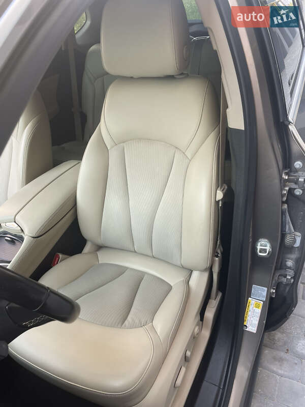 Позашляховик / Кросовер Buick Envision 2016 в Вінниці