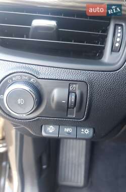 Внедорожник / Кроссовер Buick Envision 2018 в 