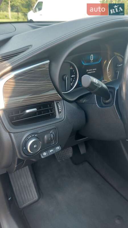 Позашляховик / Кросовер Buick Envision 2018 в Ірпені