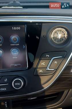 Внедорожник / Кроссовер Buick Envision 2018 в 