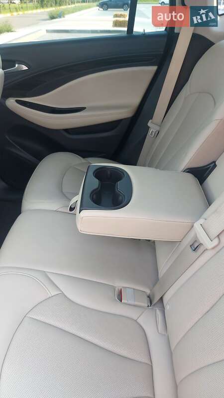 Позашляховик / Кросовер Buick Envision 2018 в Ірпені