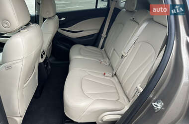 Позашляховик / Кросовер Buick Envision 2018 в 