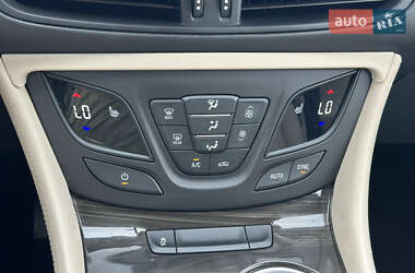 Позашляховик / Кросовер Buick Envision 2018 в 