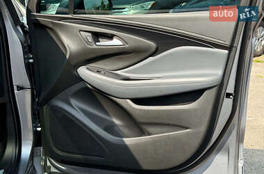 Внедорожник / Кроссовер Buick Envision 2019 в 