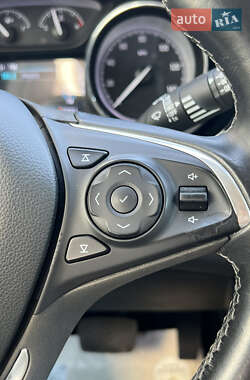 Внедорожник / Кроссовер Buick Envision 2018 в 