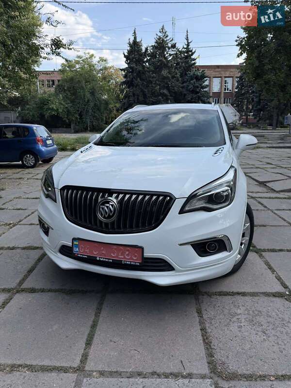 Позашляховик / Кросовер Buick Envision 2018 в 