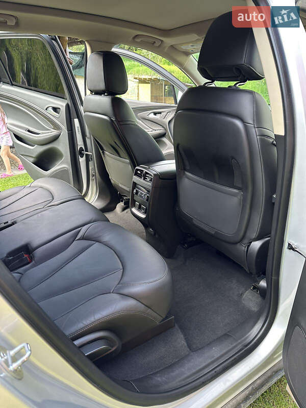 Позашляховик / Кросовер Buick Envision 2016 в Яремчі фото 11 Позашляховик / Кросовер Buick Envision 2016 в Яремчі