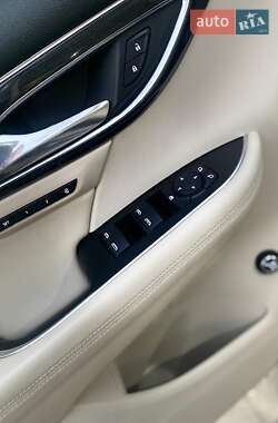 Внедорожник / Кроссовер Buick Envision 2021 в 