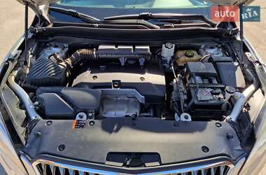 Позашляховик / Кросовер Buick Envision 2017 в 