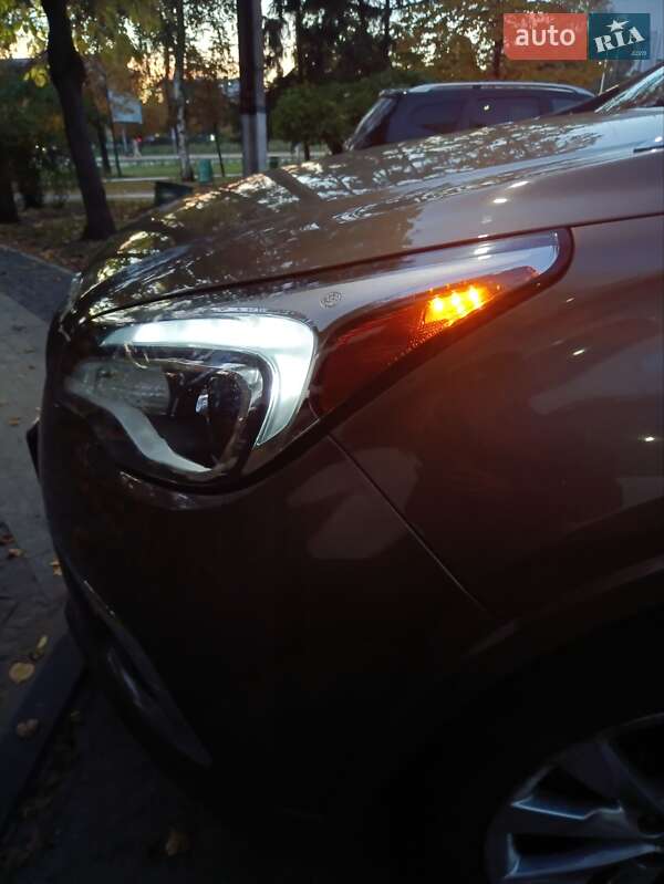 Позашляховик / Кросовер Buick Envision 2016 в Кременчуці