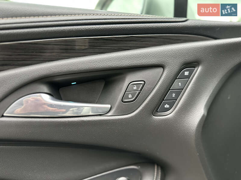 Позашляховик / Кросовер Buick Envision 2016 в Києві