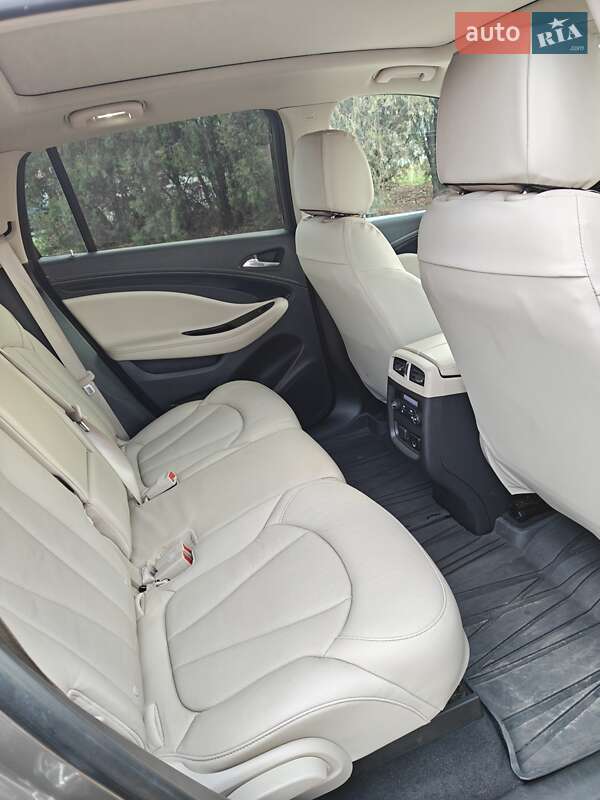 Позашляховик / Кросовер Buick Envision 2017 в Дніпрі