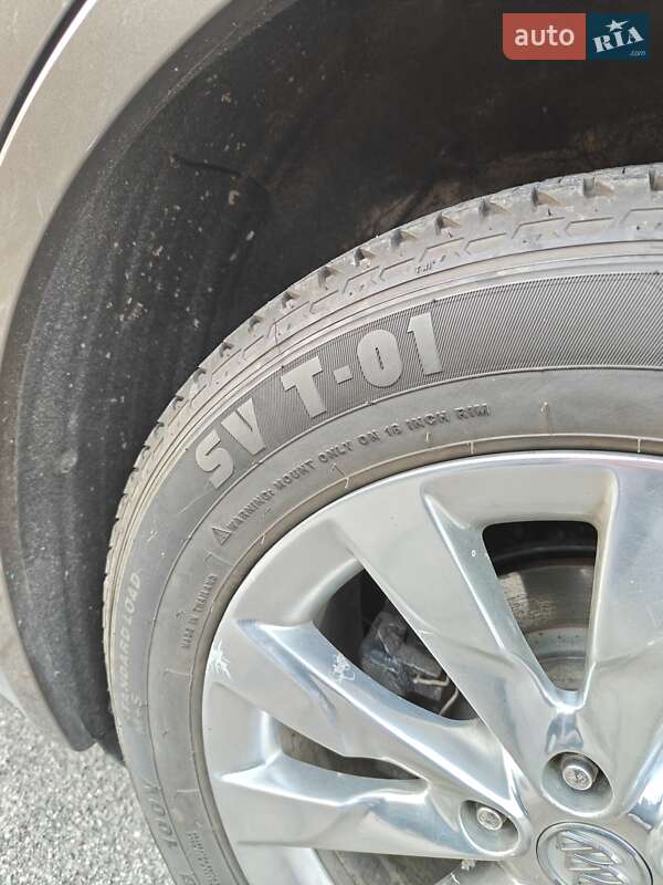 Позашляховик / Кросовер Buick Envision 2017 в Дніпрі