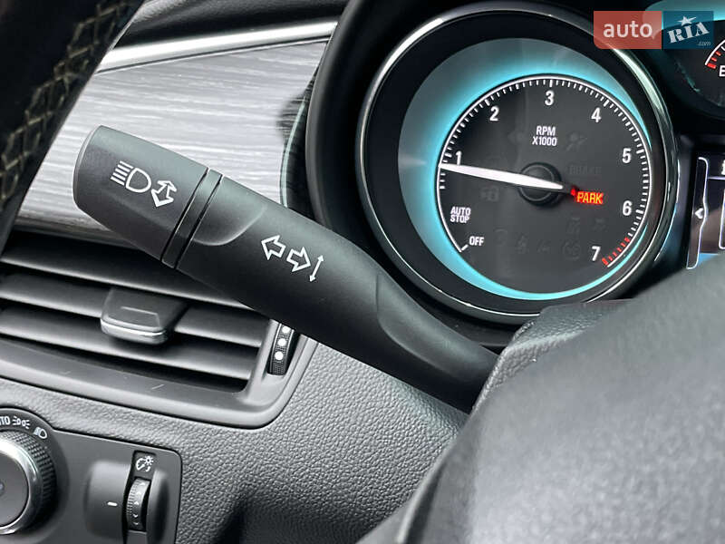 Позашляховик / Кросовер Buick Envision 2016 в Києві