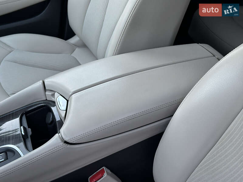 Внедорожник / Кроссовер Buick Envision 2019 в Одессе