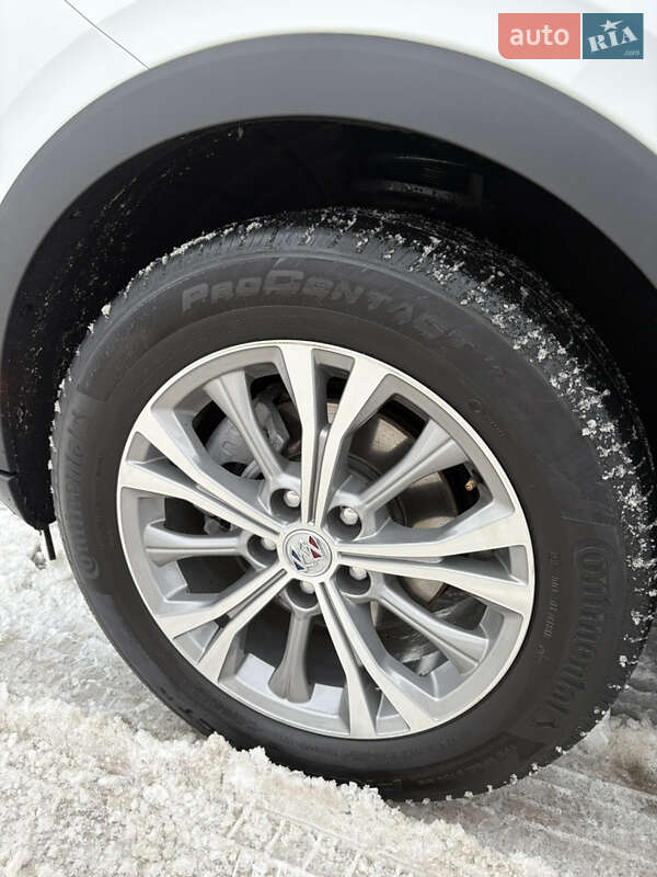 Внедорожник / Кроссовер Buick Envision 2022 в Киеве