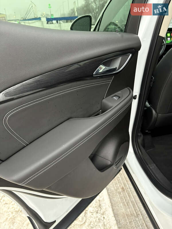 Внедорожник / Кроссовер Buick Envision 2022 в Киеве